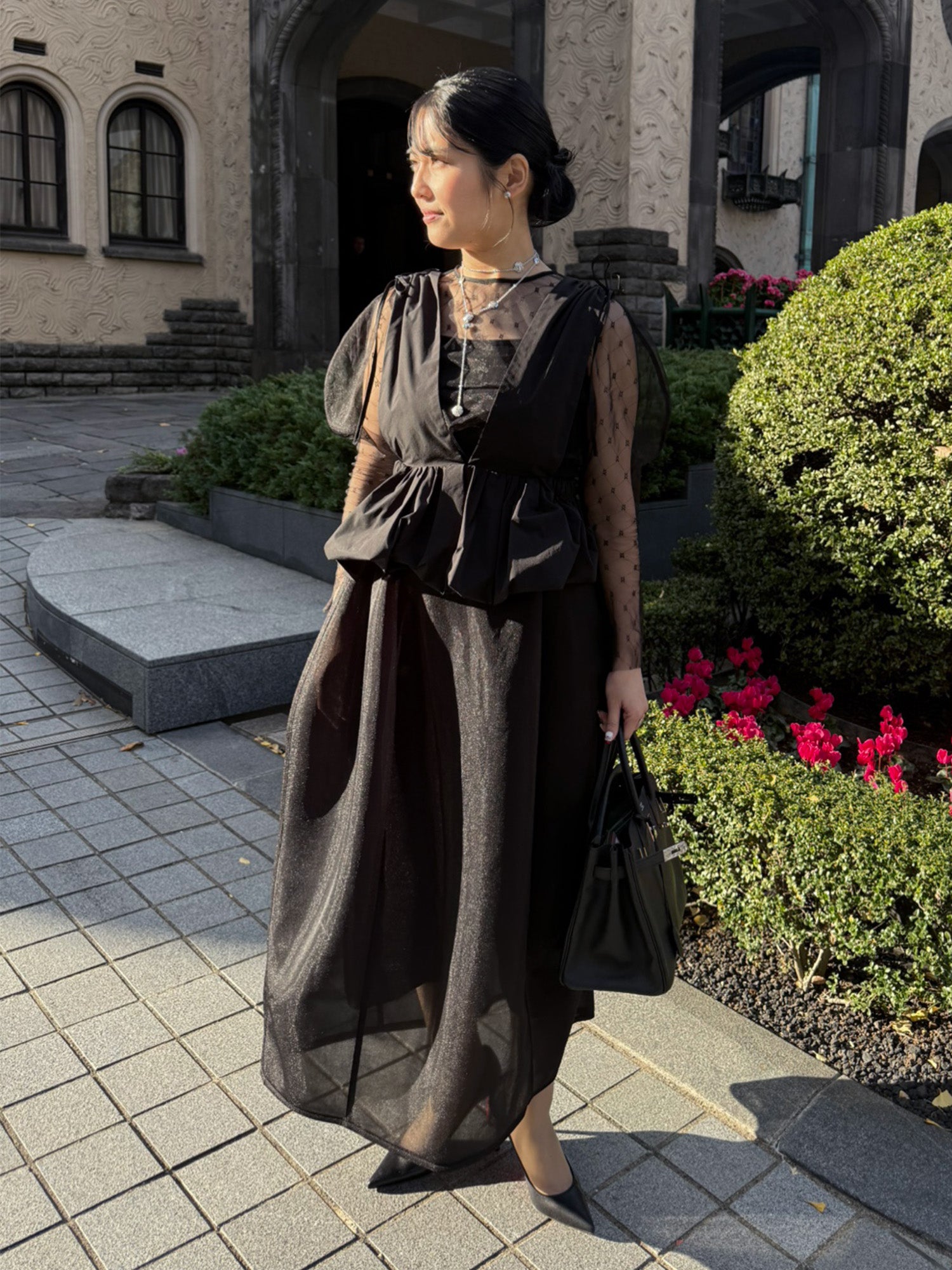 ROUNDED SHEER SKIRT