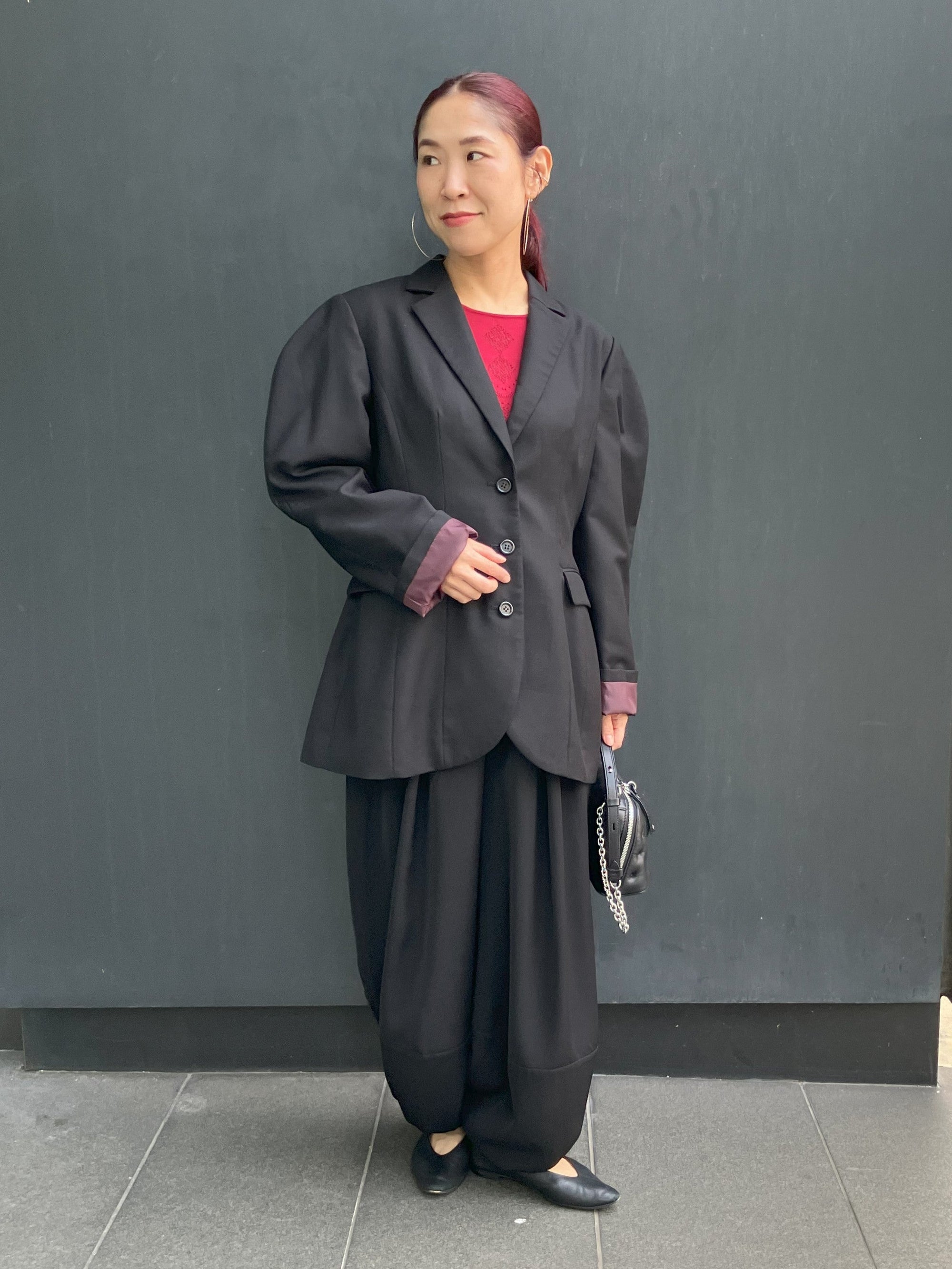 CURVED ARM JACKET