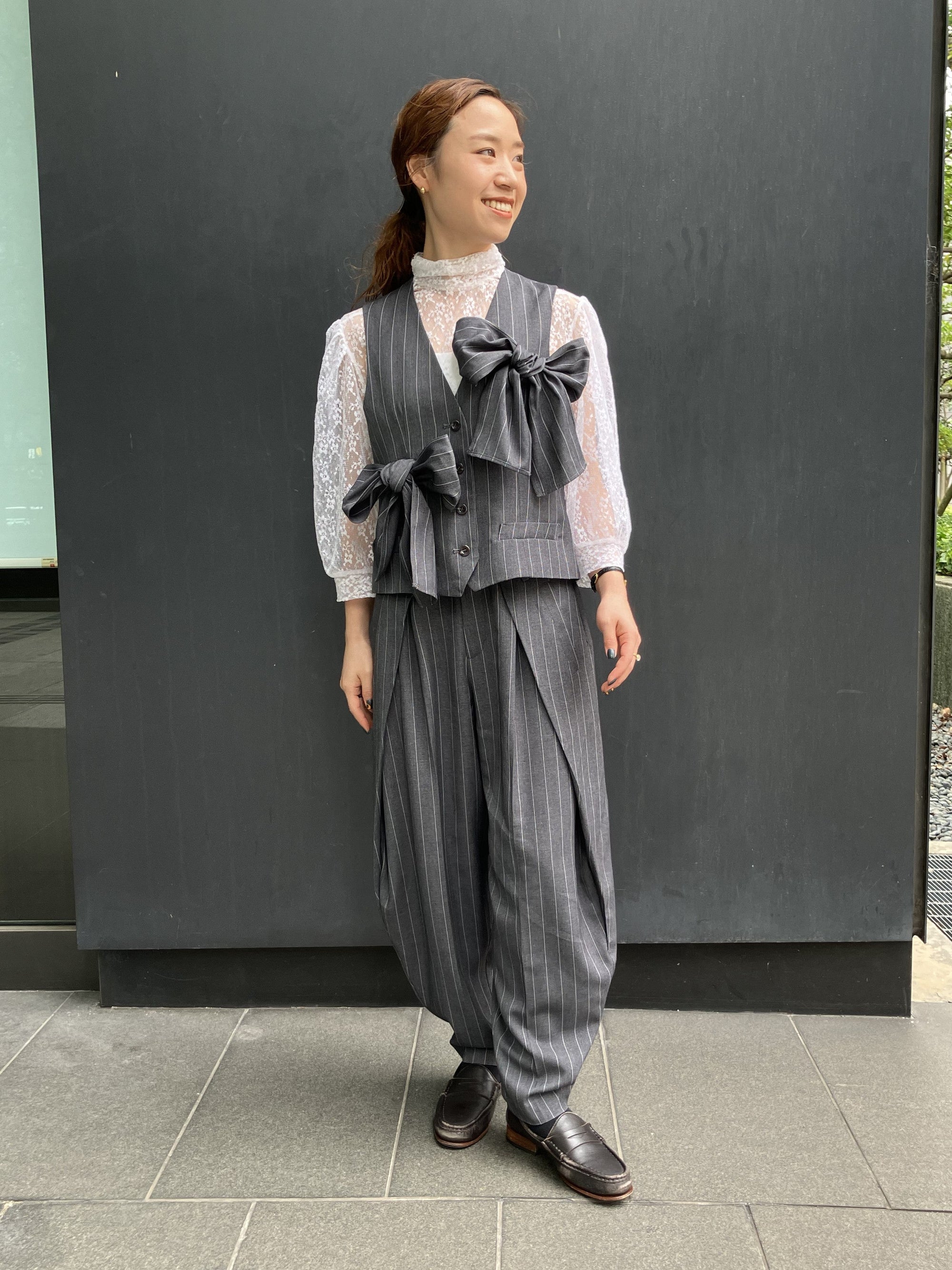 RIBBON VEST