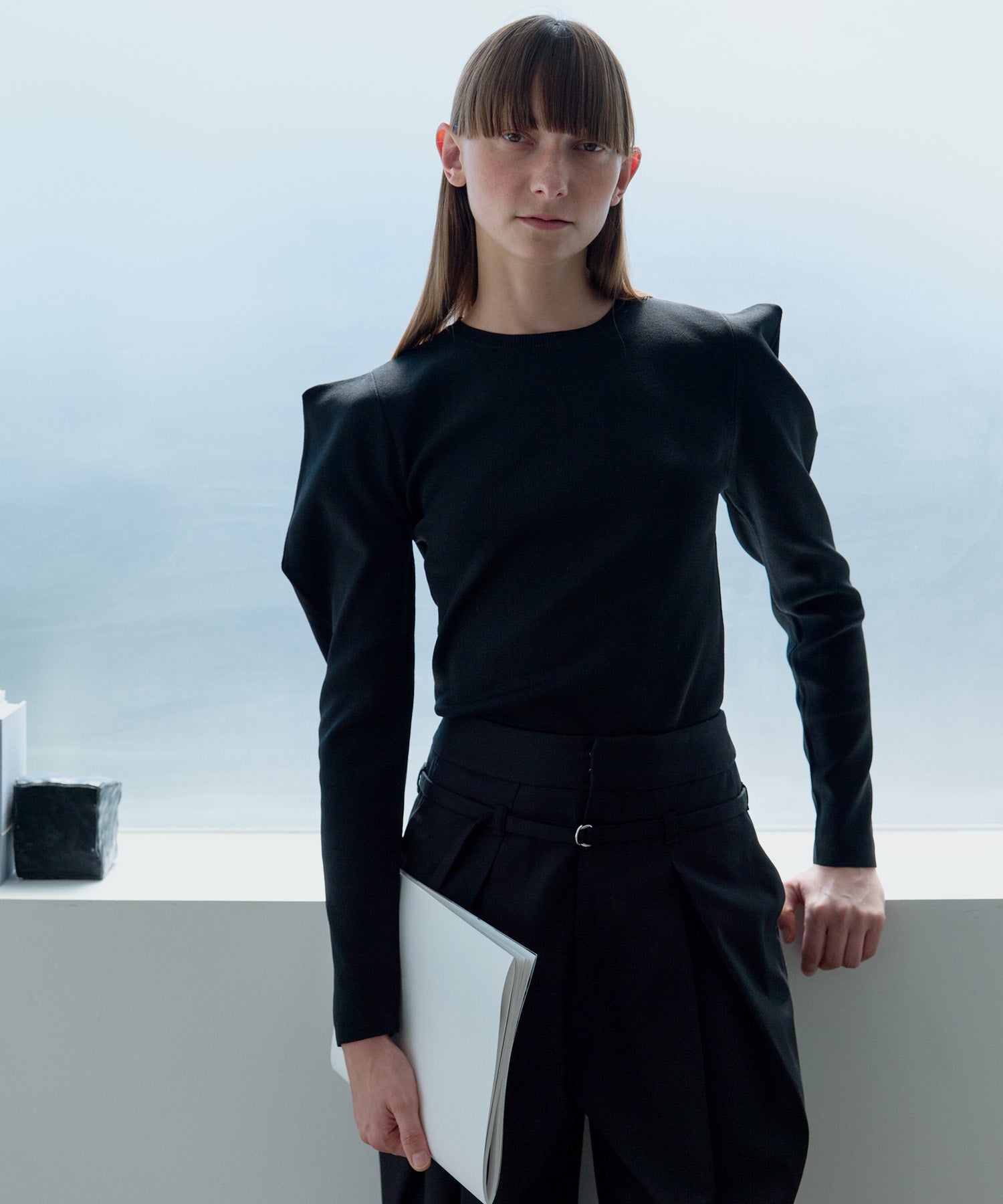 2036A 美品 エポカ ボウタイサマーニット 長袖 黒 L パワーショルダー パワーショルダーニットプルオーバー | LAEMUSE(ラエミューズ