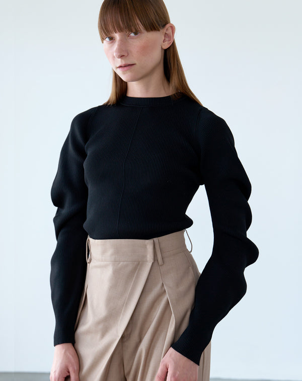 SPONDISH CURVED SLEEVE KNIT