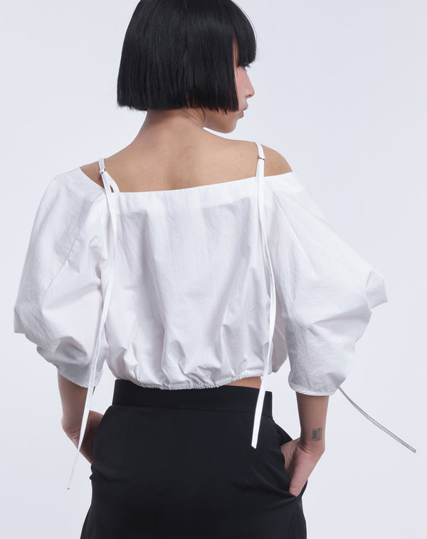 OFF-SHOULDER BLOUSE