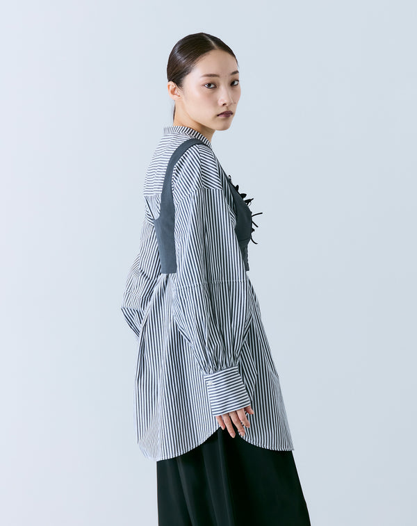 VOLUME SLEEVE BAND COLLAR BLOUSE