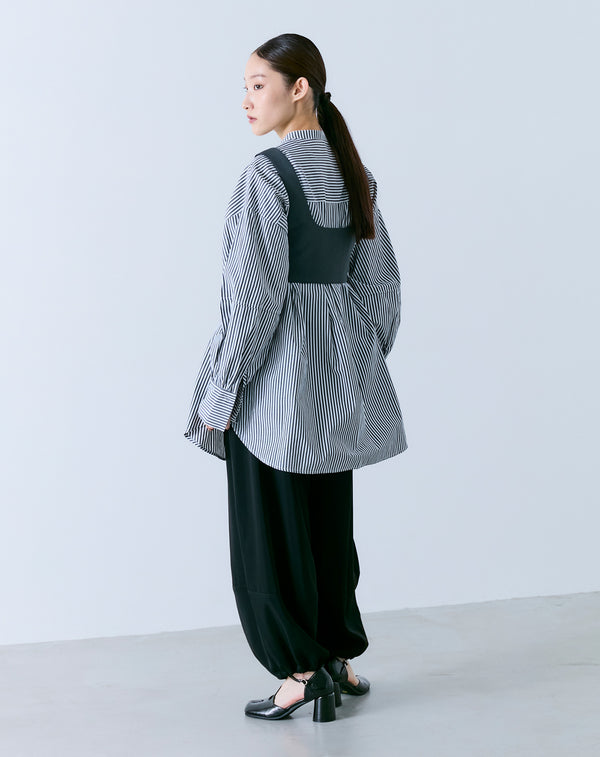 VOLUME SLEEVE BAND COLLAR BLOUSE