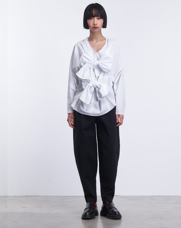 CURVED-SILHOUETTE PANTS