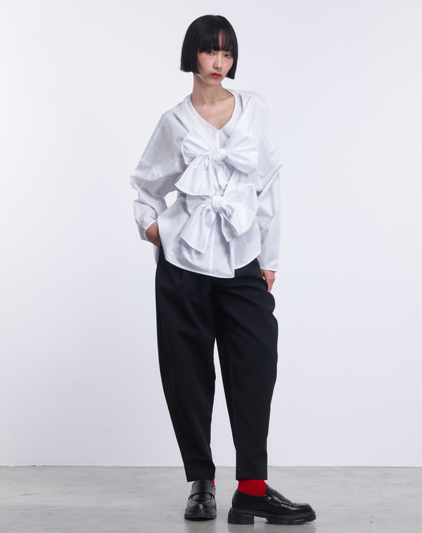 CURVED-SILHOUETTE PANTS