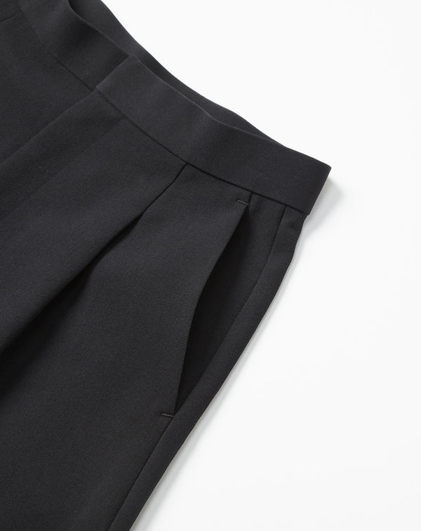 CURVED-SILHOUETTE PANTS