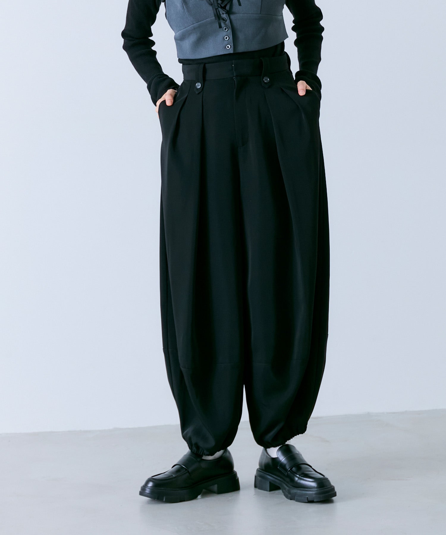 MASU ナイロンバルーンパンツ