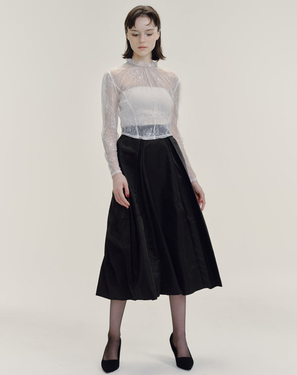 LACE STAND NECK PULLOVER