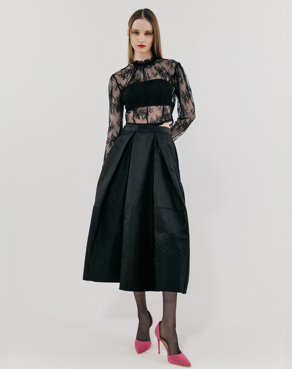 LACE STAND NECK PULLOVER