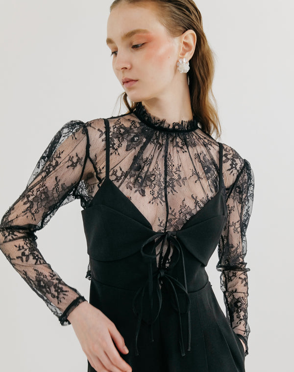 LACE STAND NECK PULLOVER