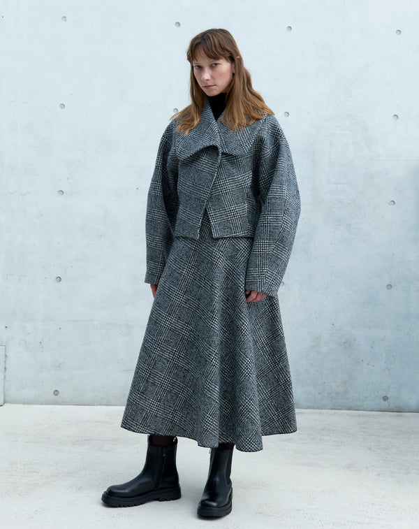 BIG COLLAR SHORT JACKET