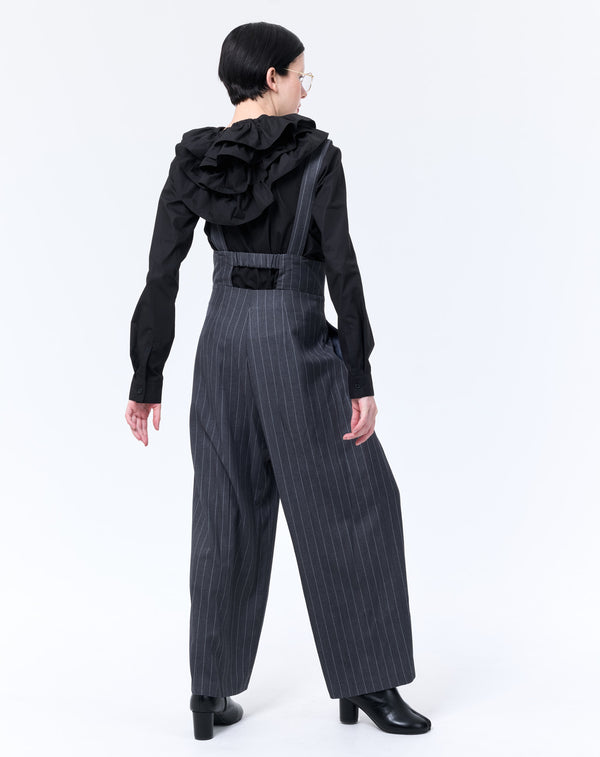 HOODED RUFFLE BLOUSE