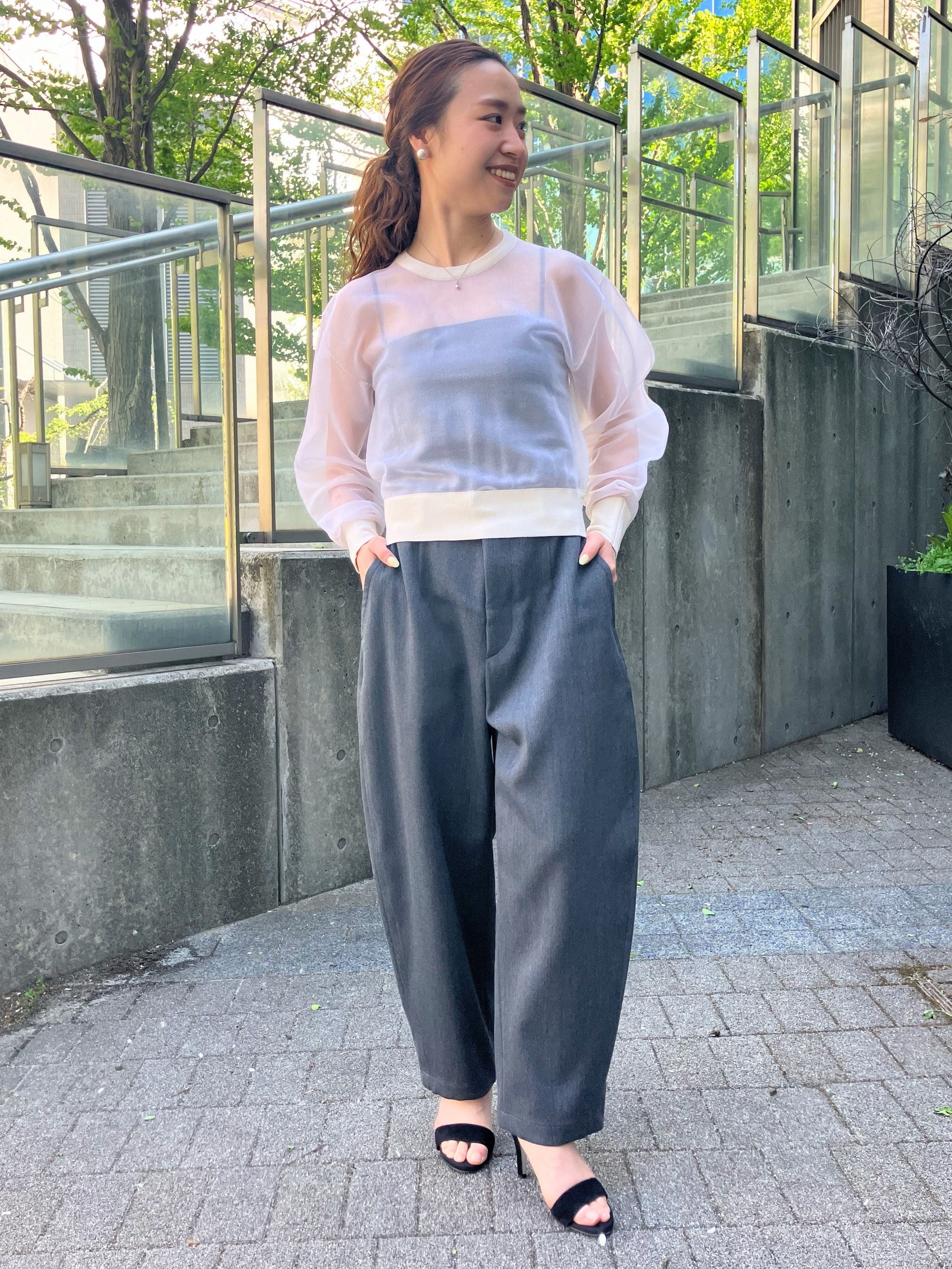 SHEER KNIT TOP