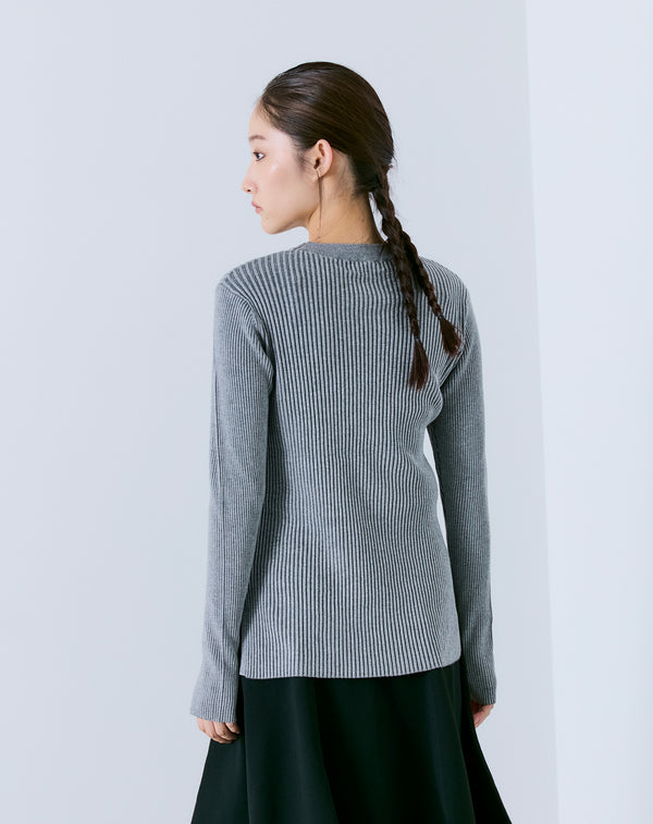 CONTRAST RIBBED KNIT PULLOVER