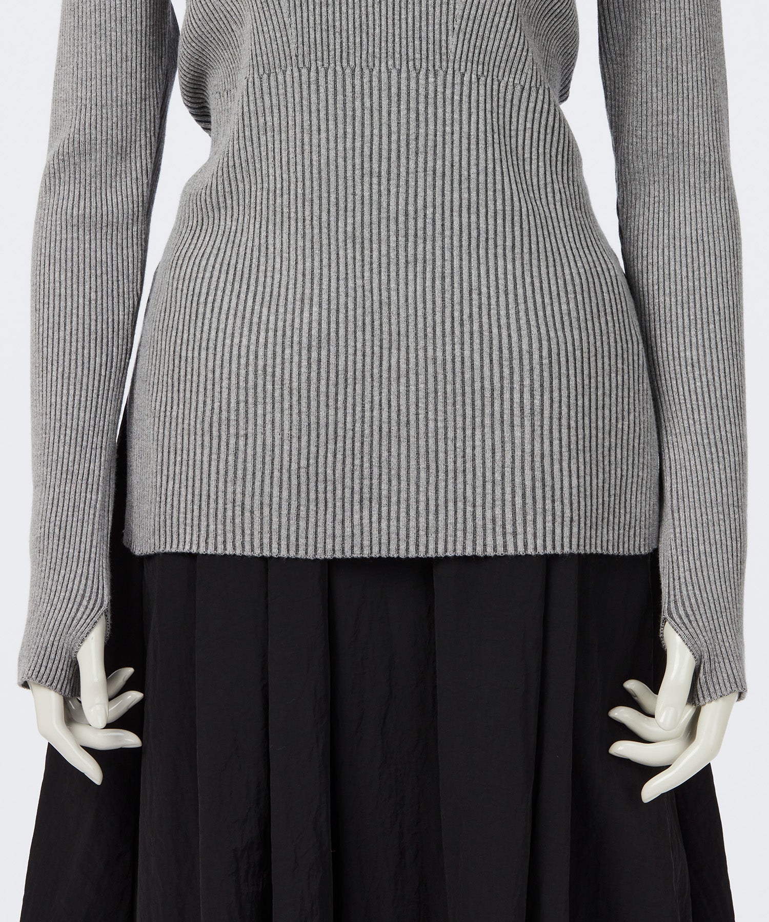 CONTRAST RIBBED KNIT PULLOVER