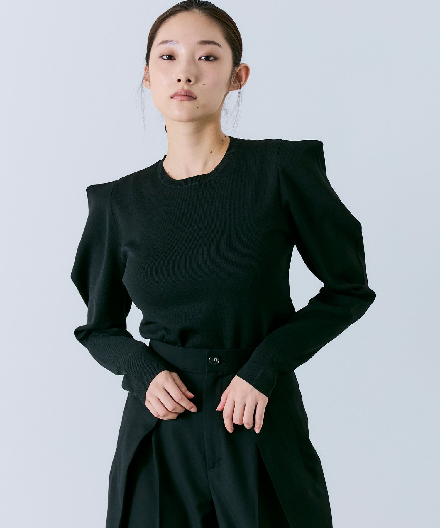 puff sleeve sweat (black) – AMOMMA