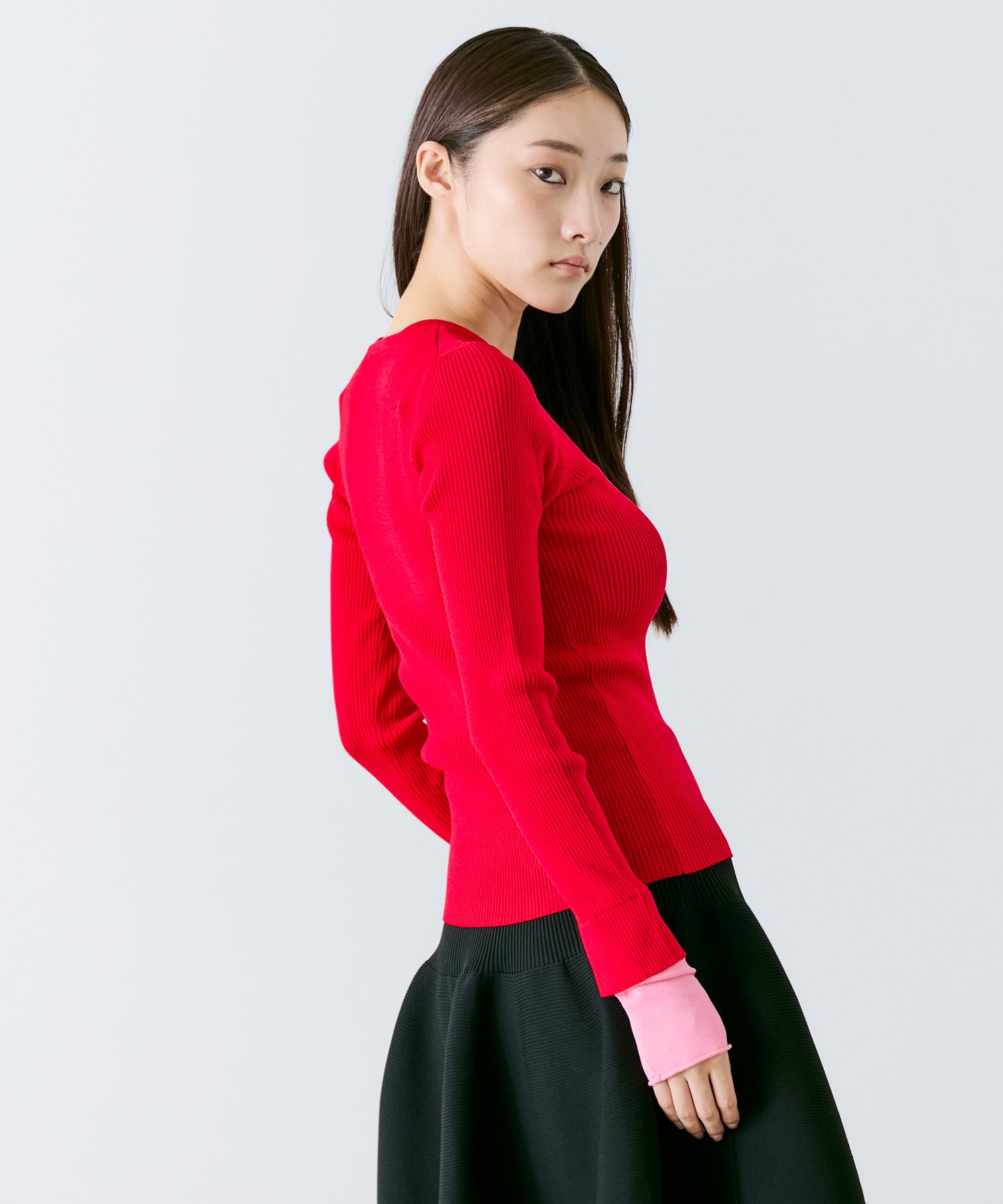 LAYERED SLEEVE CREW-NECK KNIT TOP