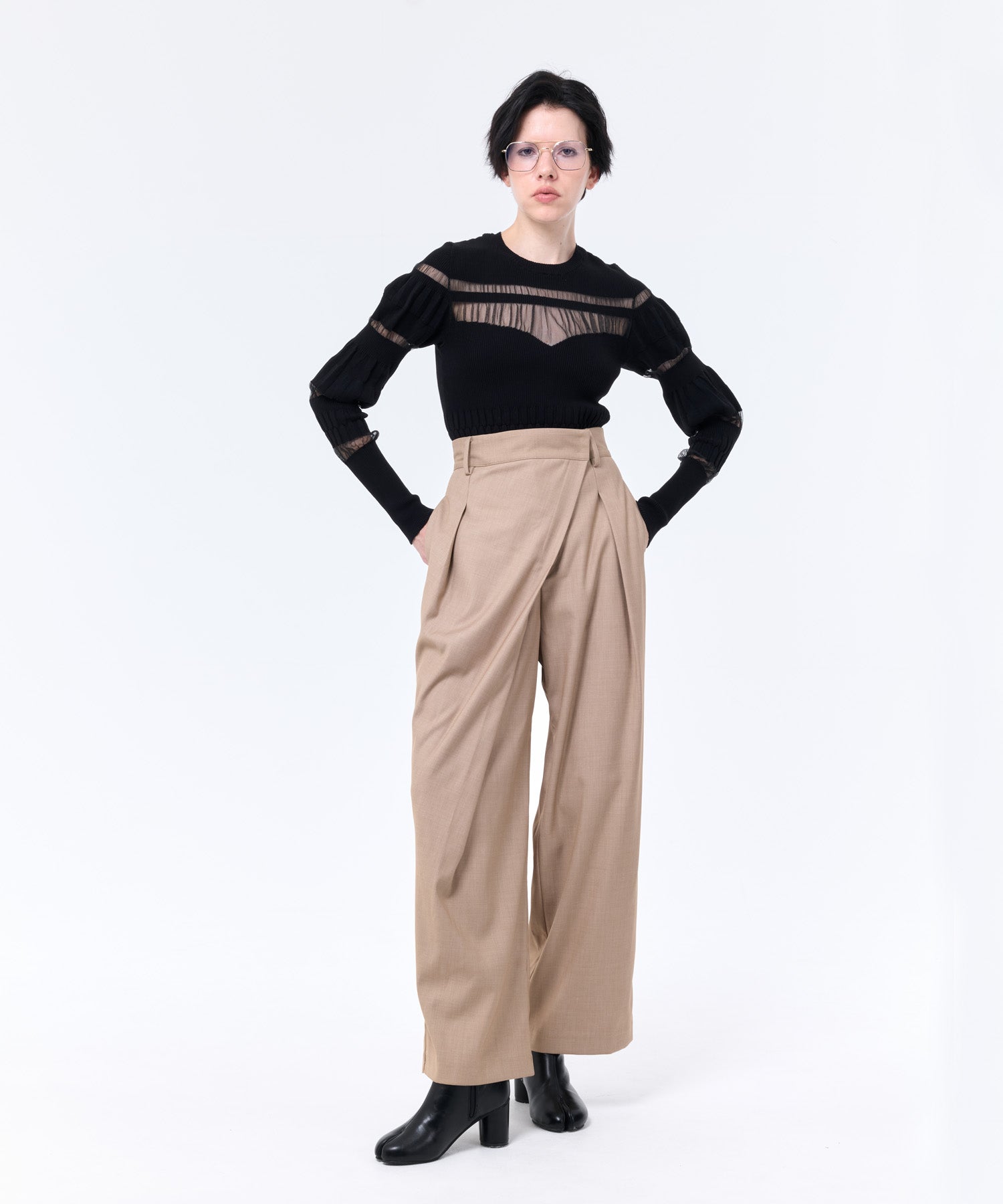 SHEER PANEL PULLOVER