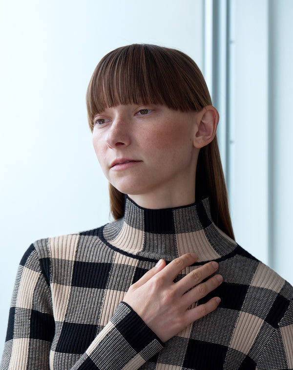 JACQUARD CHECK HIGH-NECK KNIT