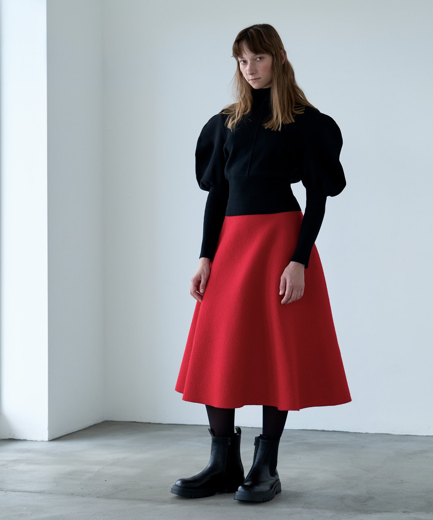 VOLUME SLEEVE HIGH NECK KNIT