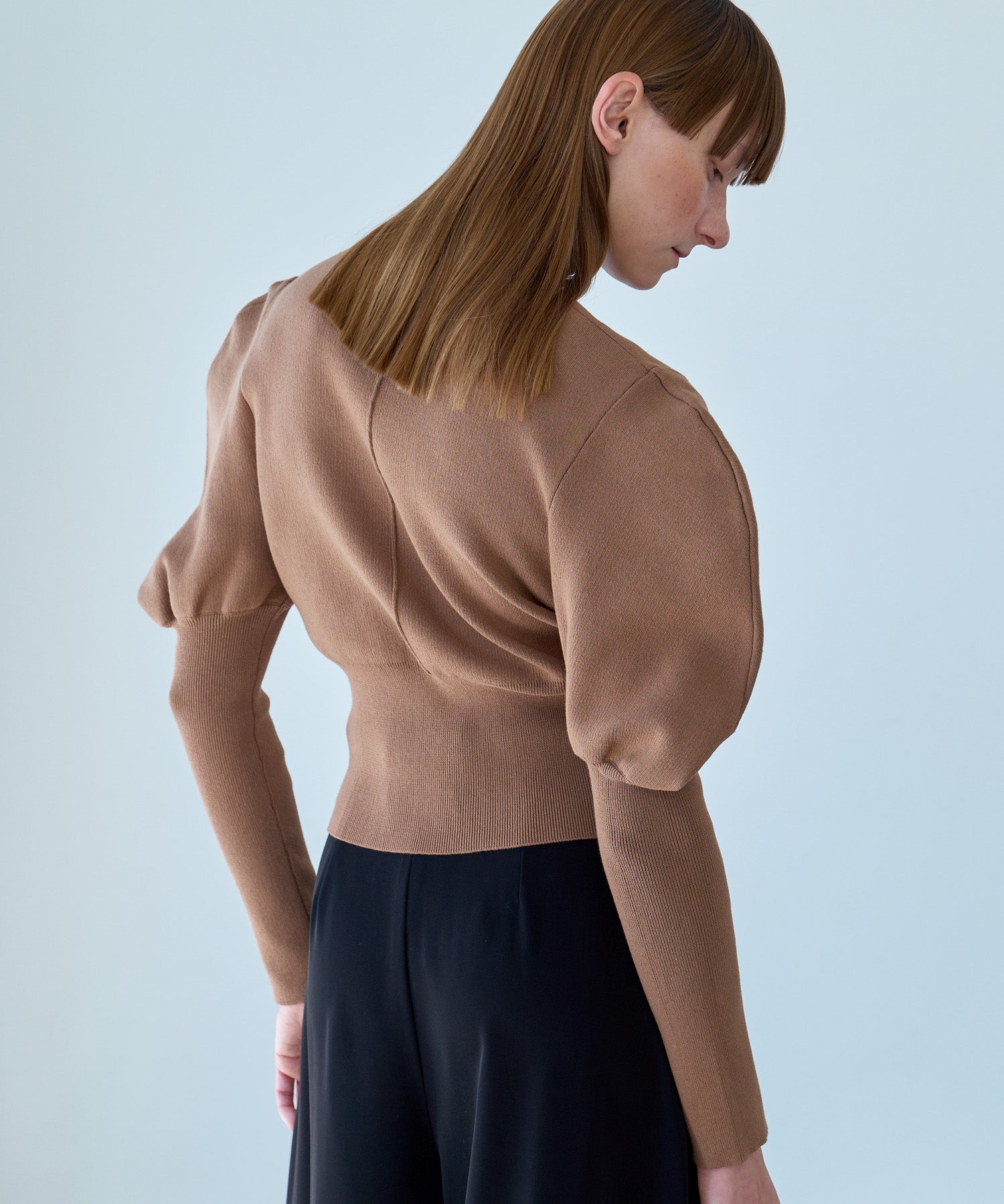 VOLUME SLEEVE HIGH NECK KNIT