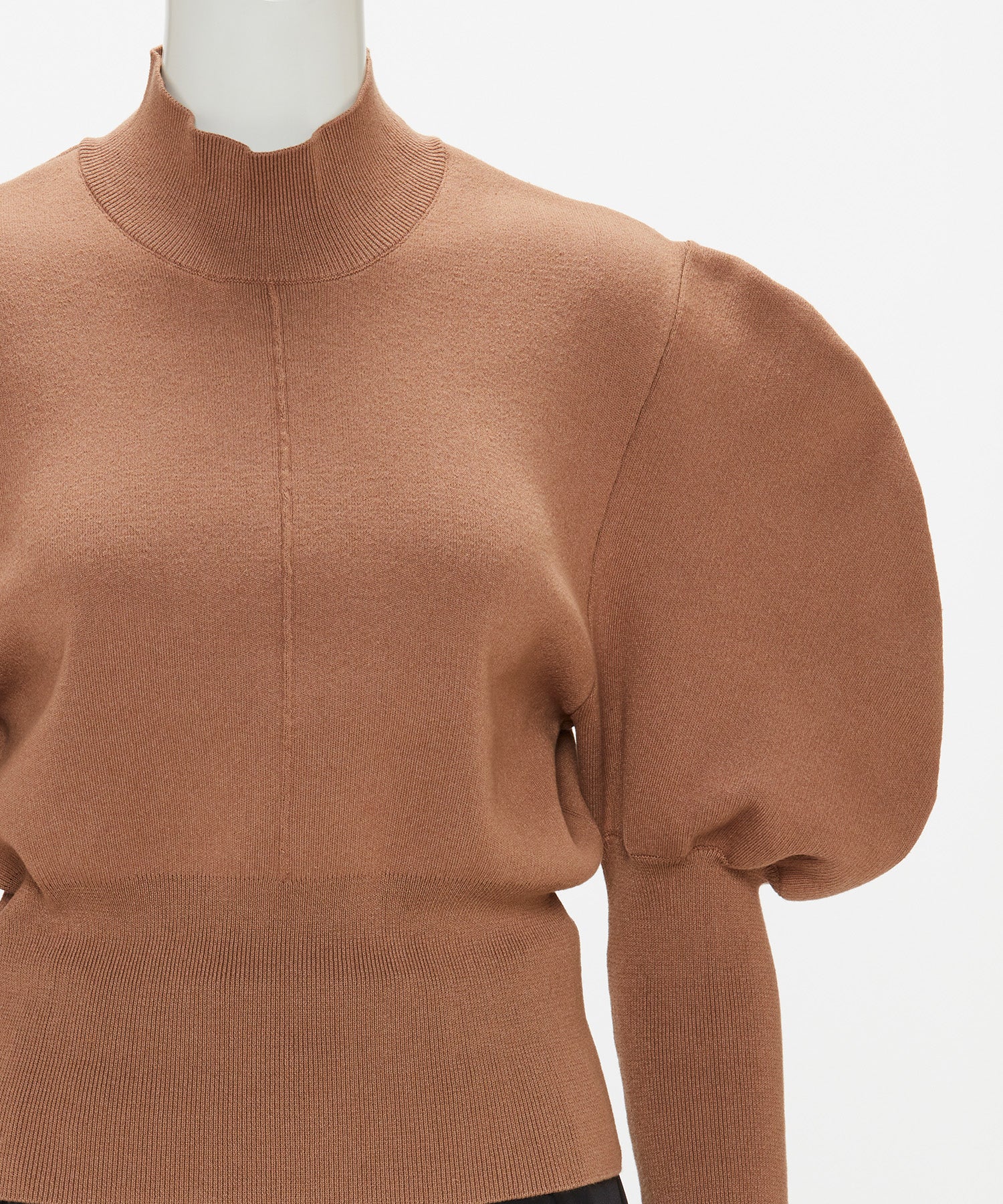 VOLUME SLEEVE HIGH NECK KNIT
