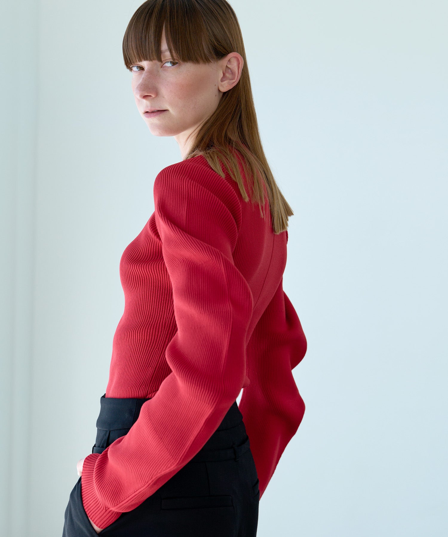 SPONDISH CURVED SLEEVE KNIT