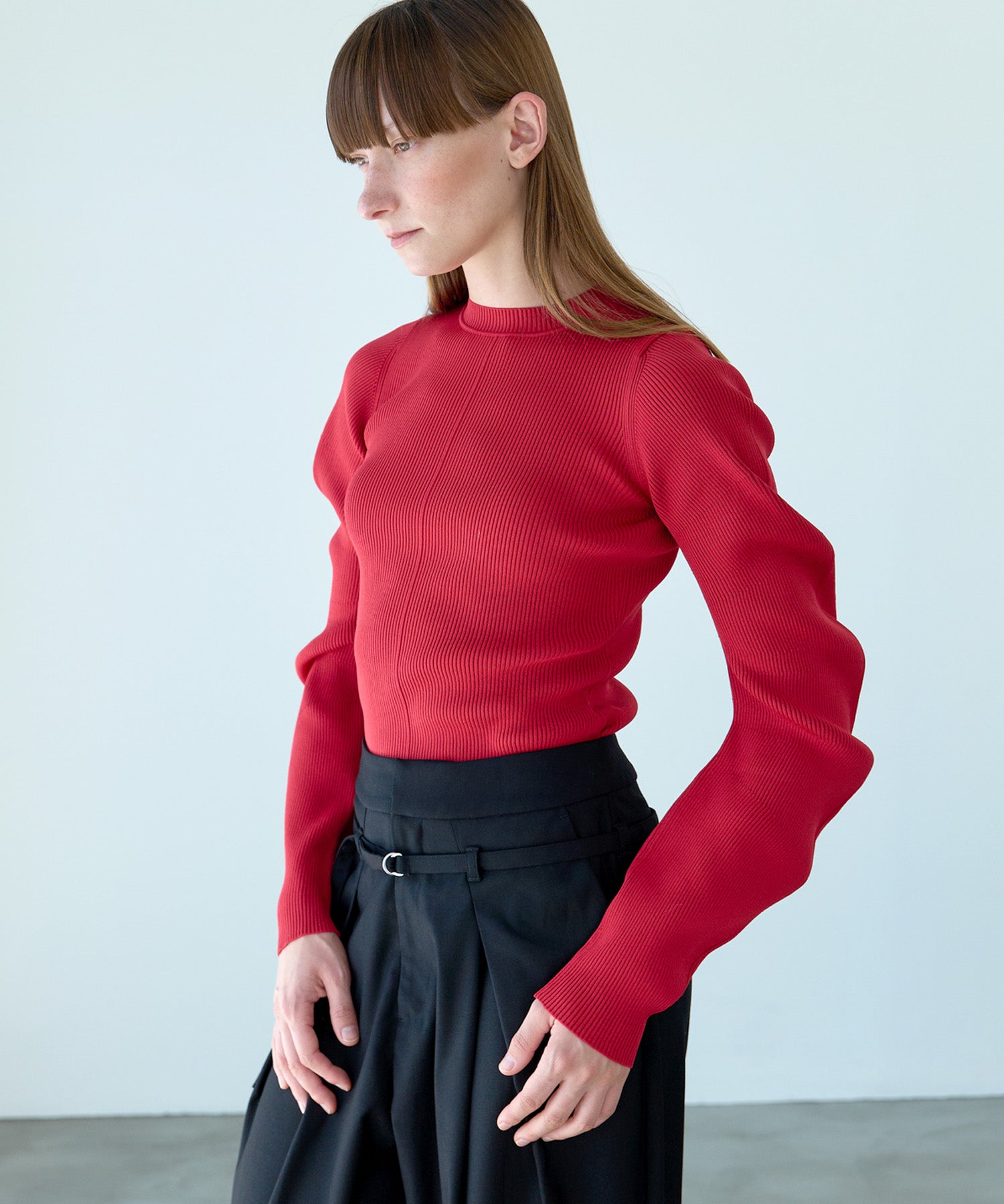 SPONDISH CURVED SLEEVE KNIT