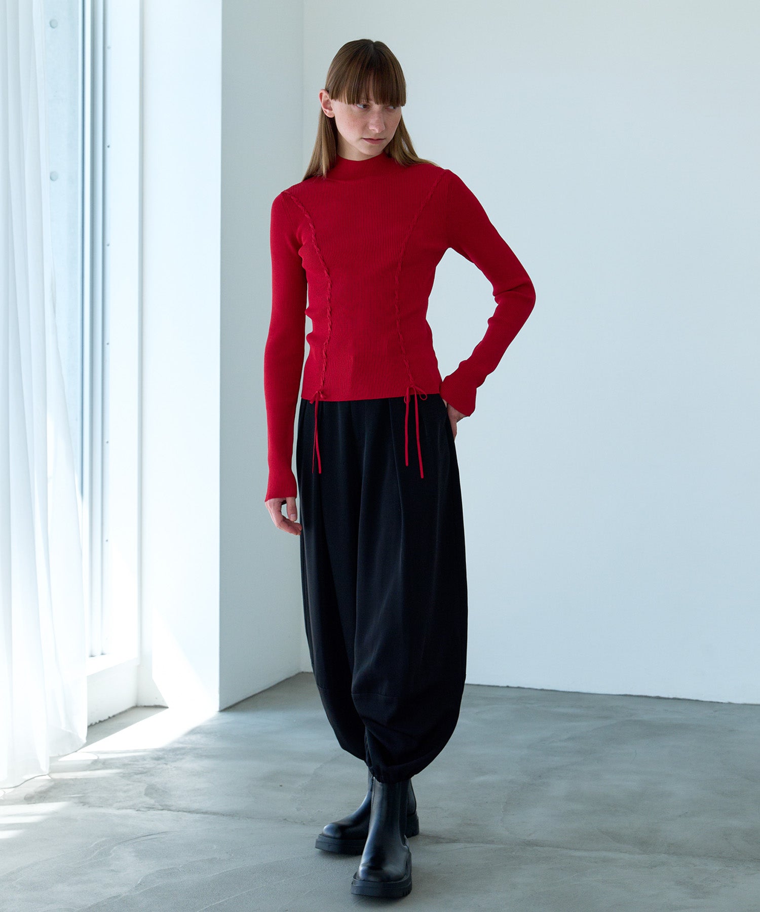 LACE-UP HIGH-NECK TOP