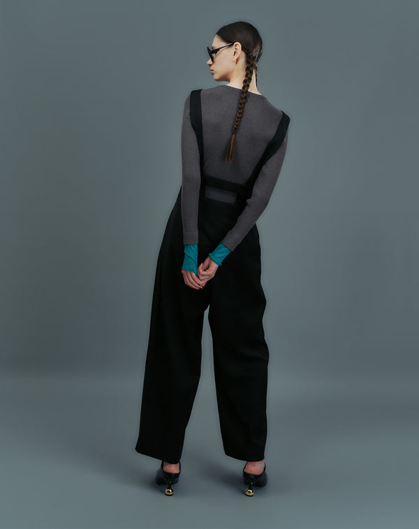 LAYERED SLEEVE CREW-NECK KNIT TOP