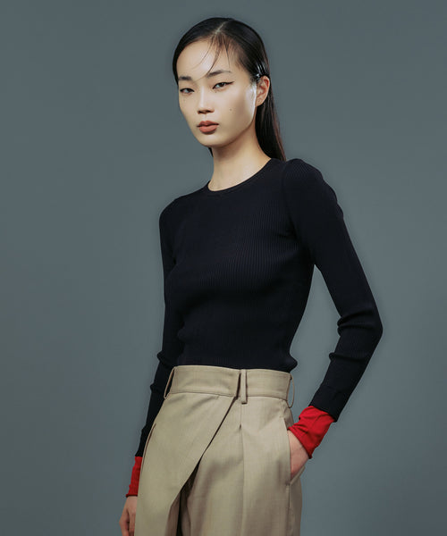 LAYERED SLEEVE CREW-NECK KNIT TOP