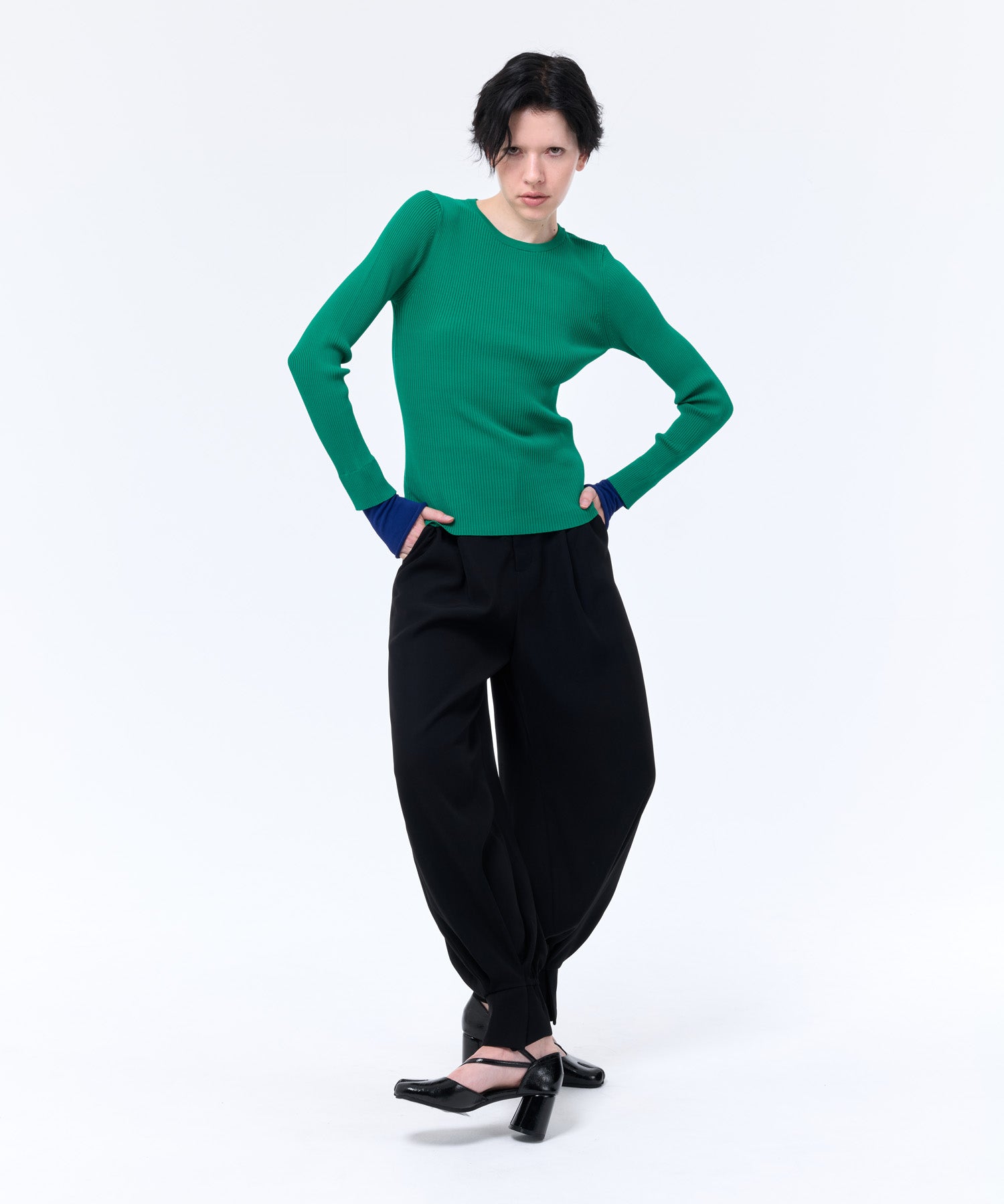 LAYERED SLEEVE CREW-NECK KNIT TOP