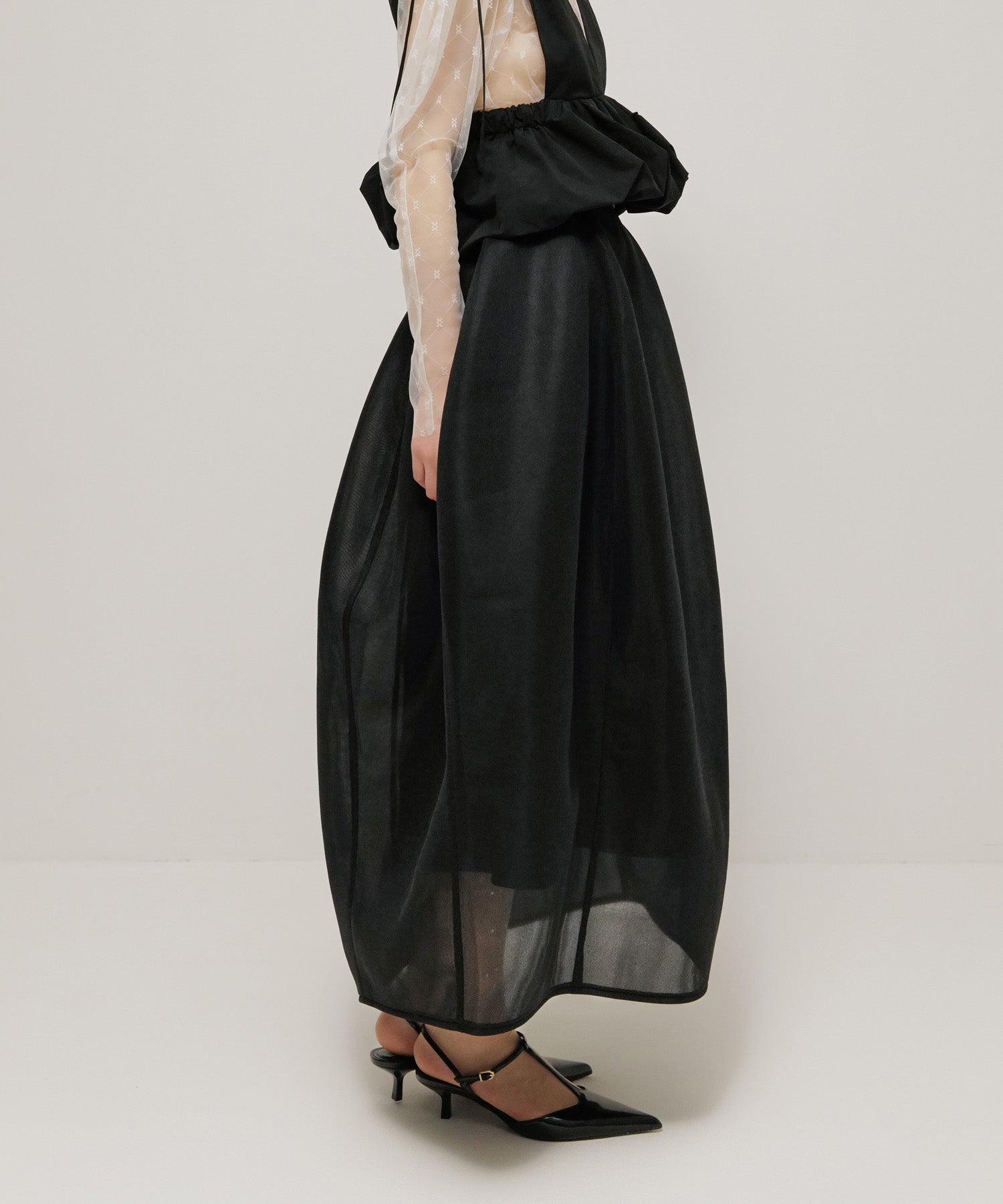 【関税&送料込】Versace Duchesse Skirt. VERSACE JEANS COUTURE Skirts - VERSACE JEANS COUTURE Women