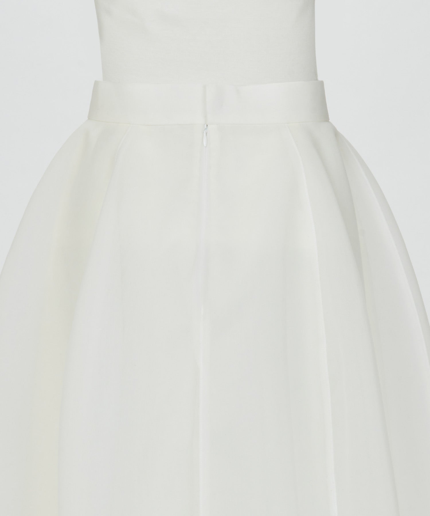 LAEMUSE 2025ドレスコレクション | ROUNDED SHEER SKIRT