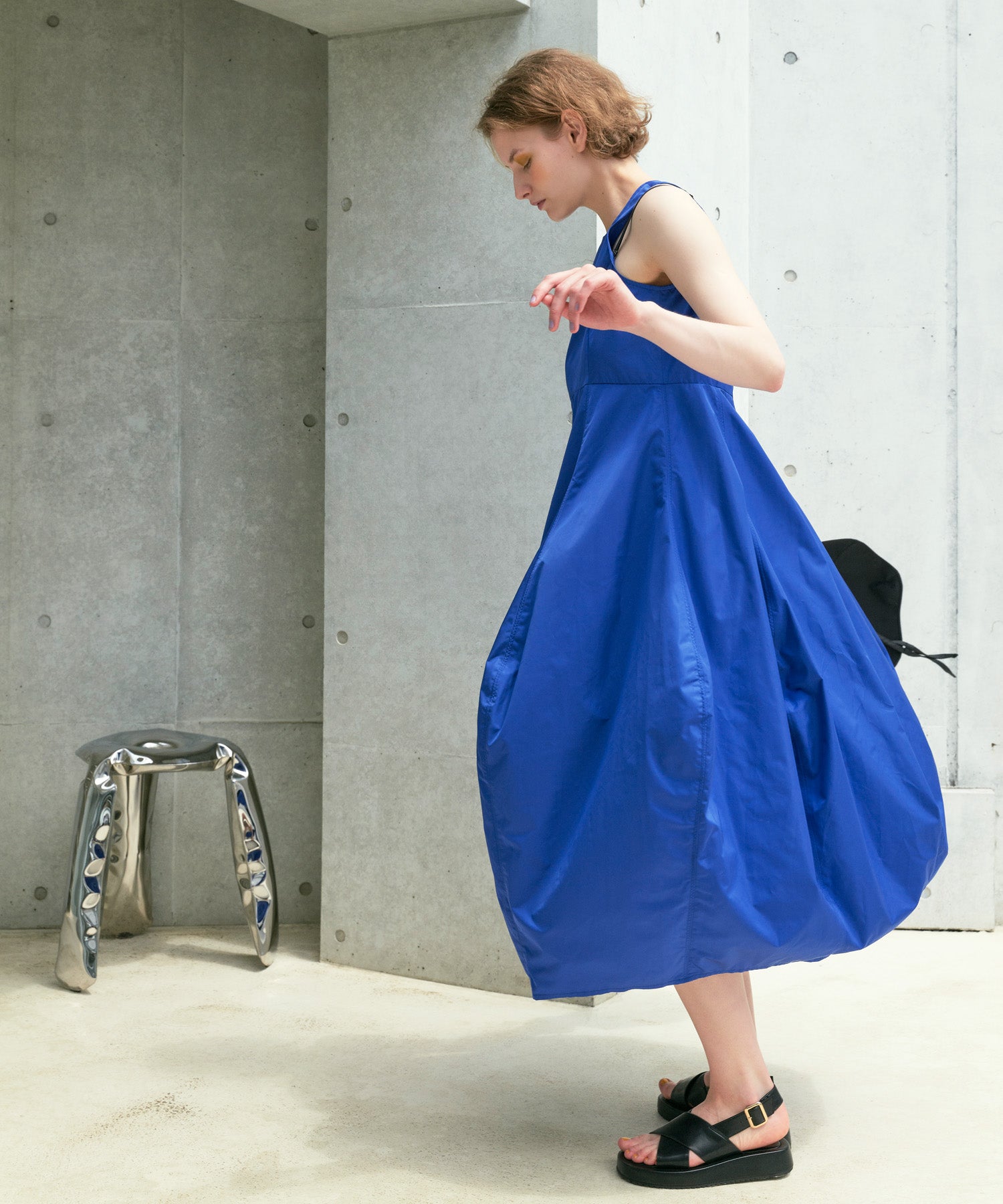 タフタコクーンシルエットワンピース | LAEMUSE | 2025春夏