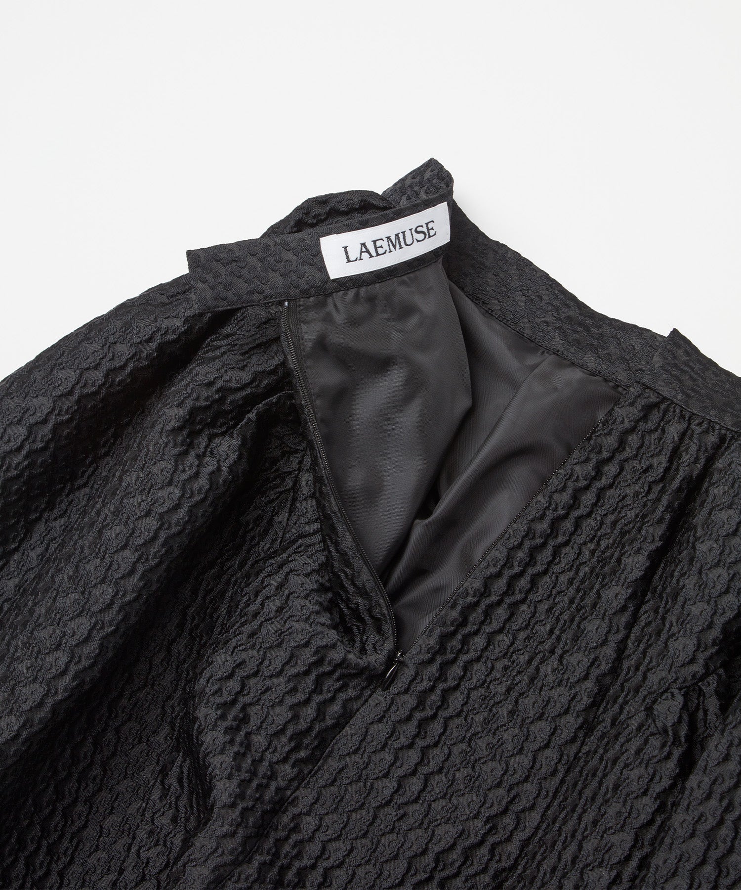 FLOWER JACQUARD FLARED VOLUME SKIRT