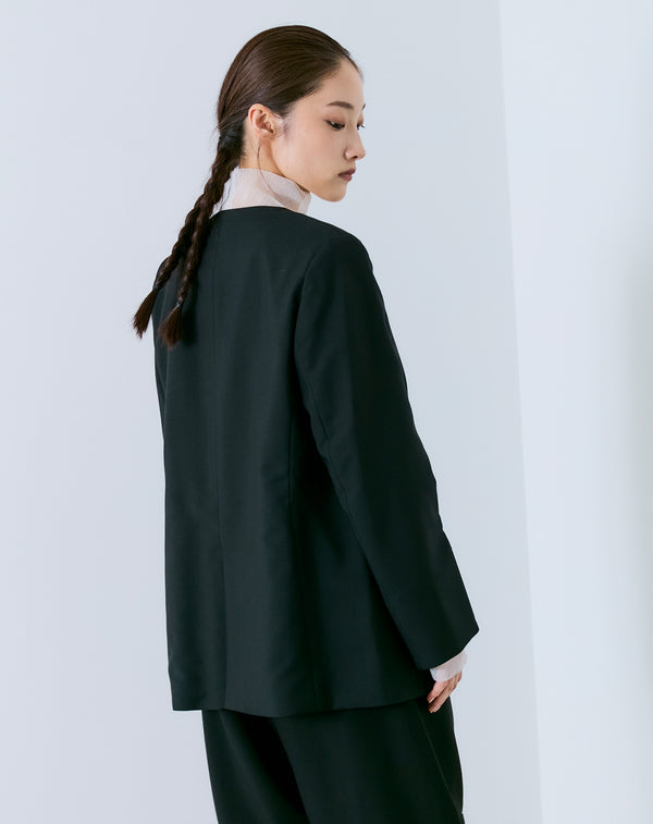 SLIT SLEEVE COLLARLESS JACKET