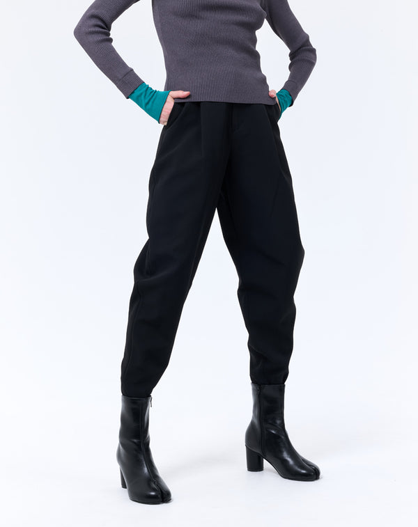 CURVED-SILHOUETTE PANTS