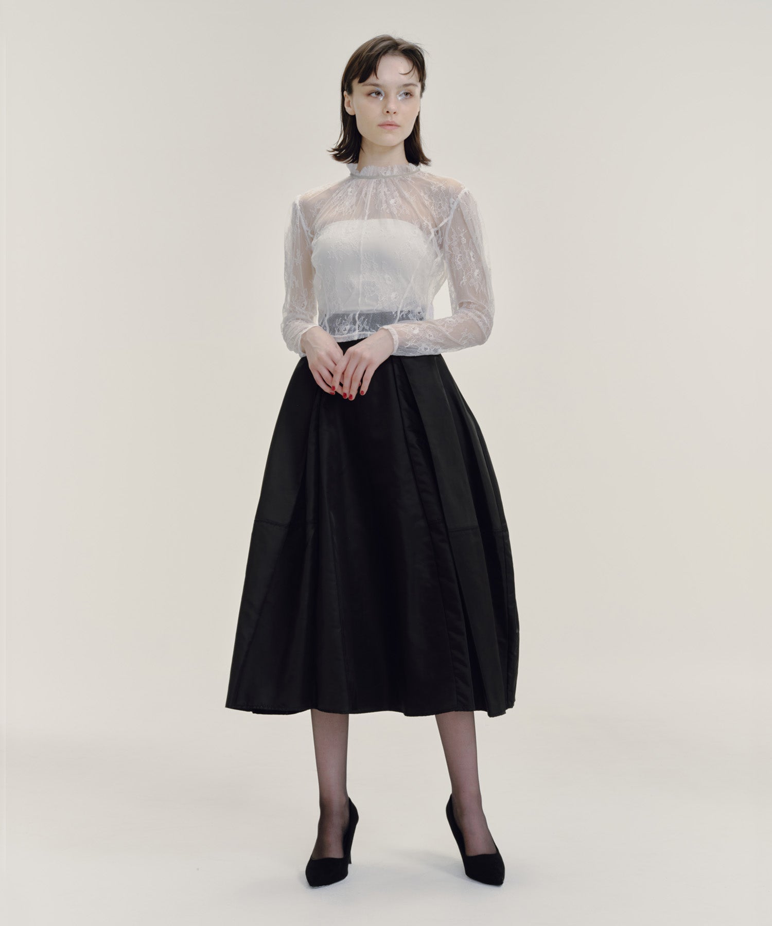 LACE STAND NECK PULLOVER