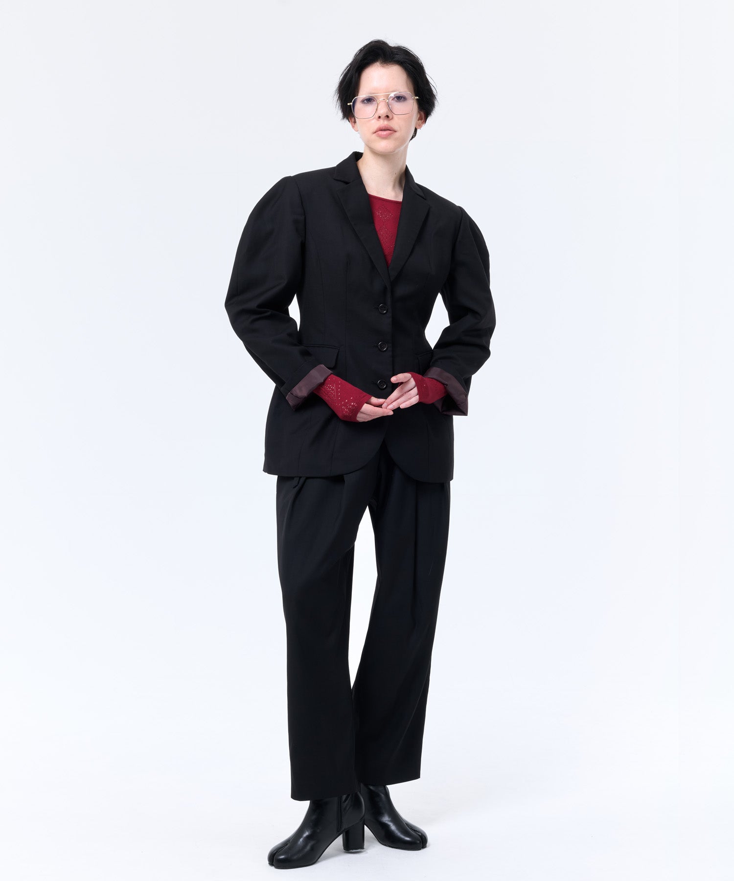 CURVED ARM JACKET