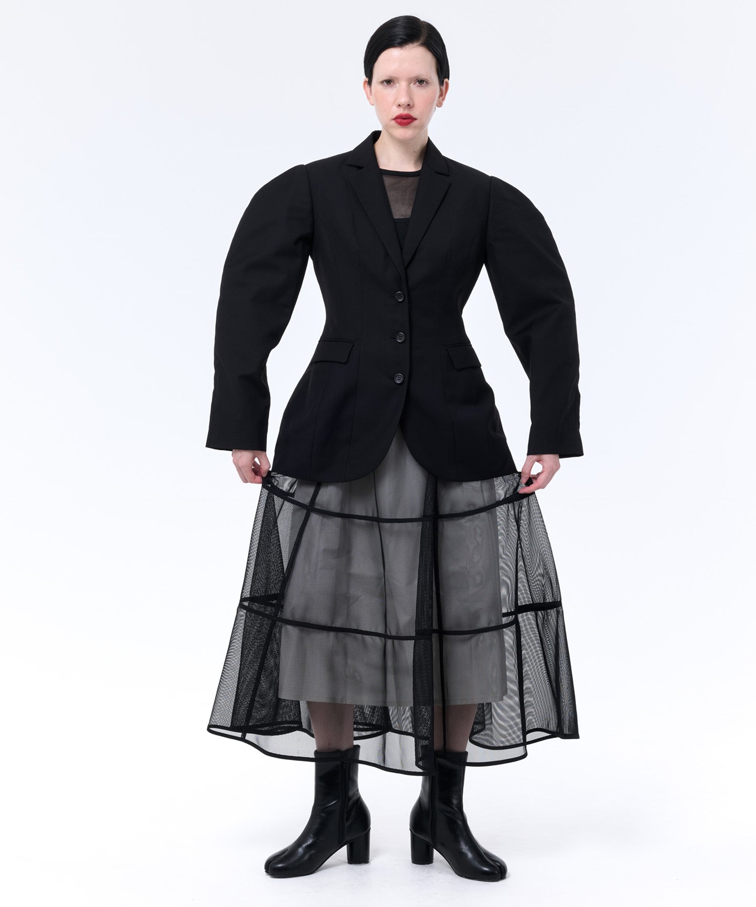 CURVED ARM JACKET