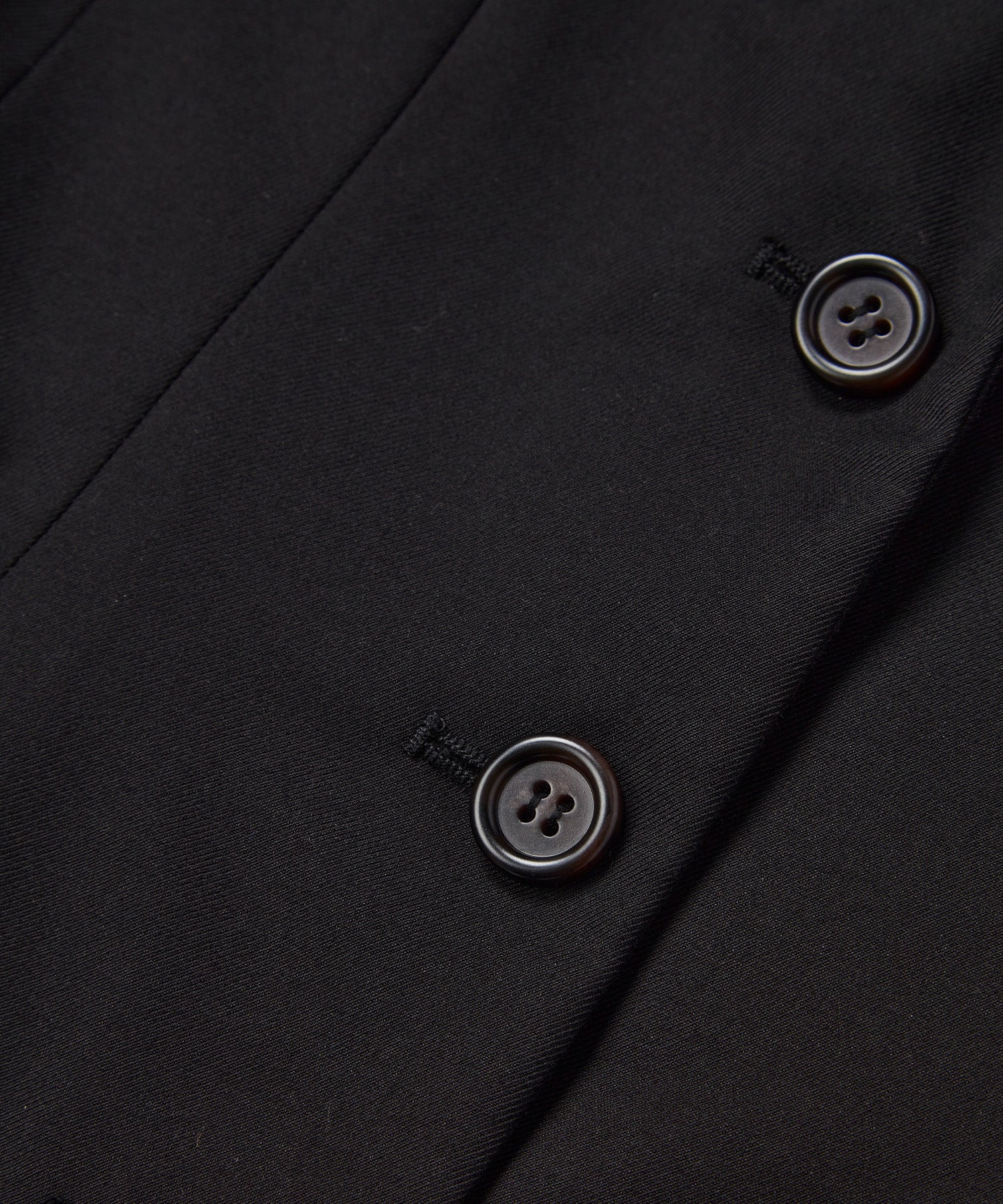 CURVED ARM JACKET