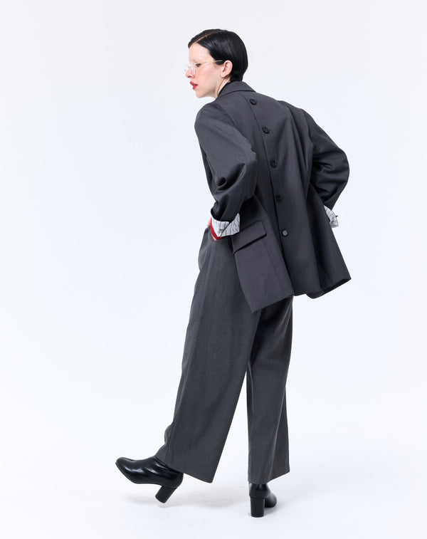 BACK BUTTON OVERSIZED JACKET