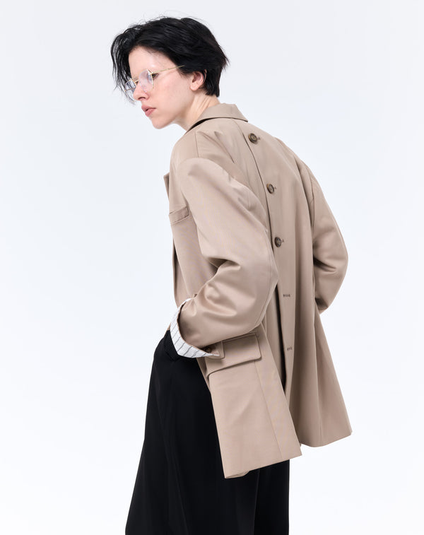 BACK BUTTON OVERSIZED JACKET