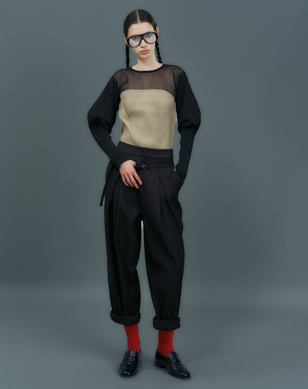 BELTED DESIGN TUCK PANTS