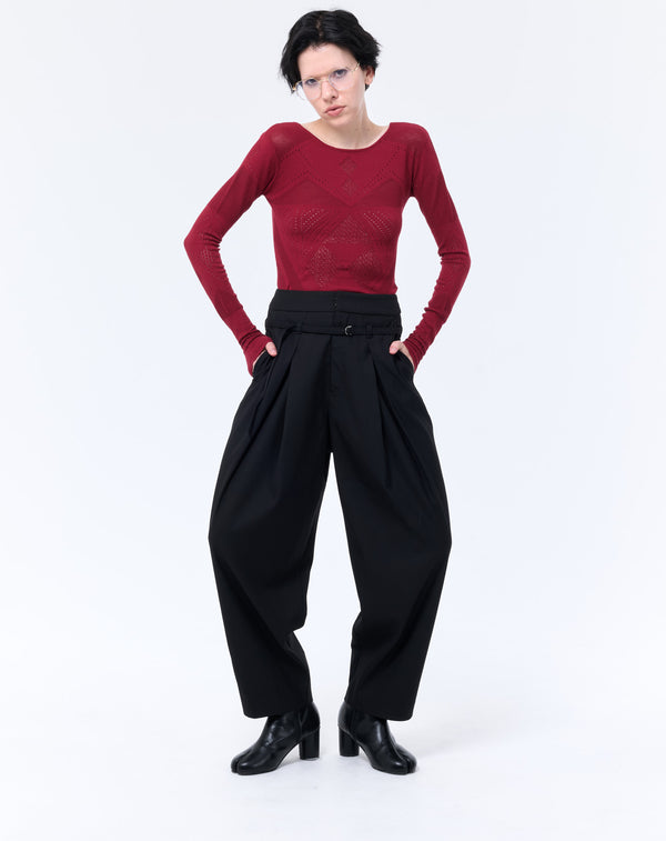 BELTED DESIGN TUCK PANTS