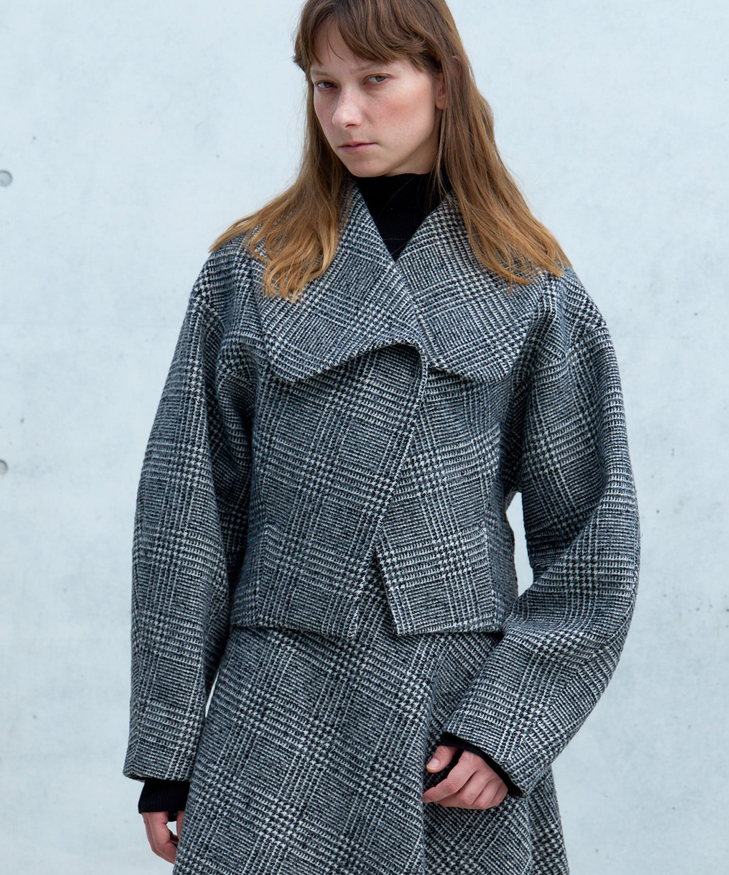 BIG COLLAR SHORT JACKET