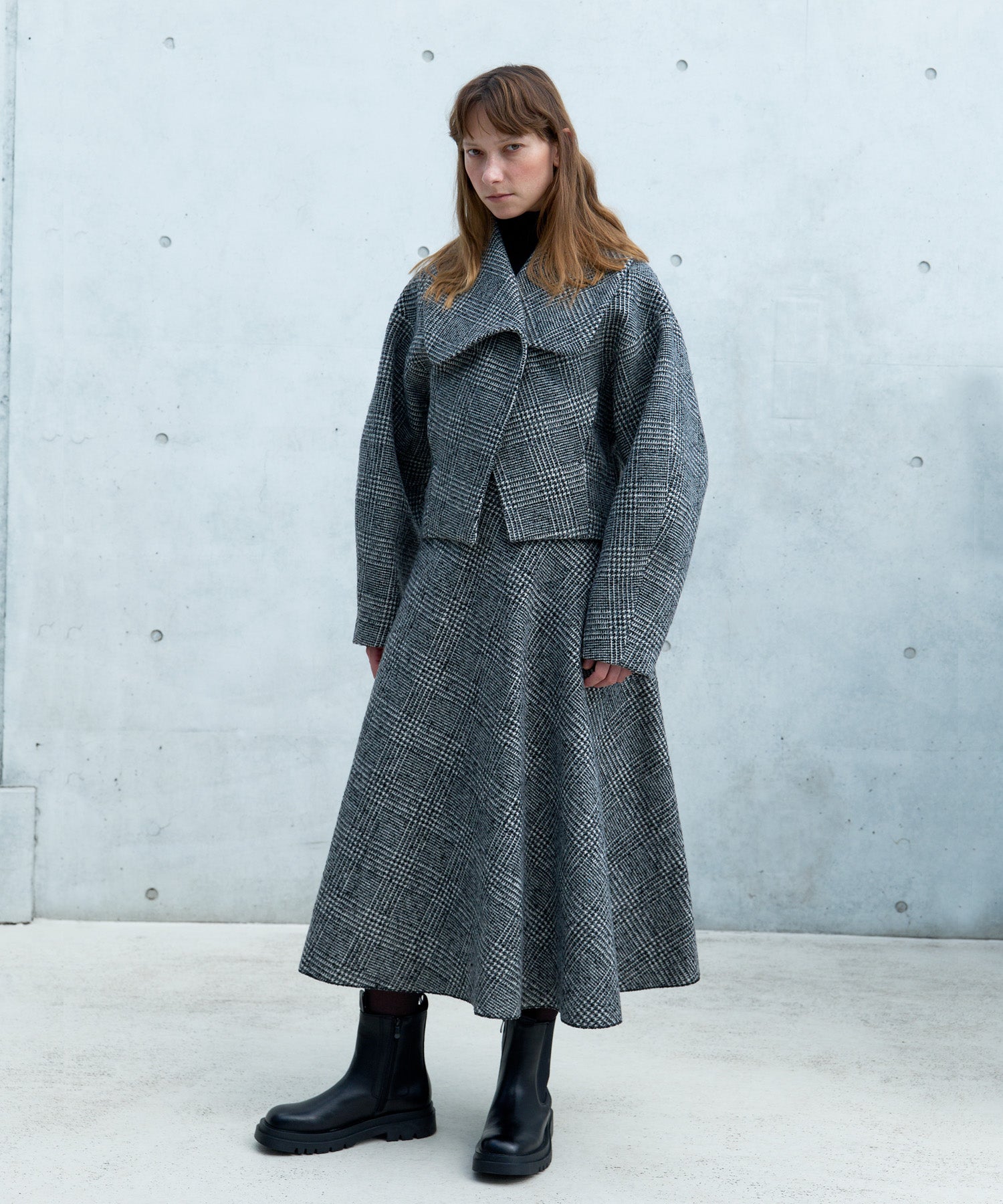 BIG COLLAR SHORT JACKET