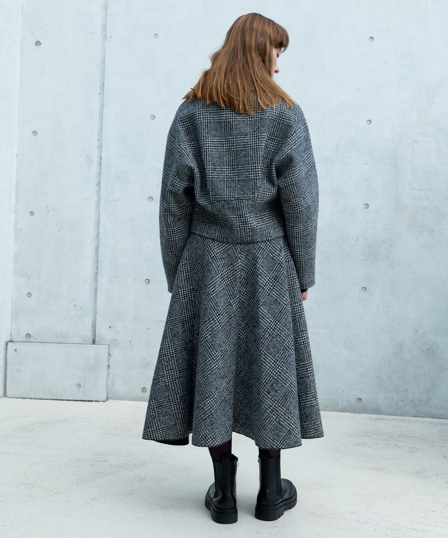 BIG COLLAR SHORT JACKET